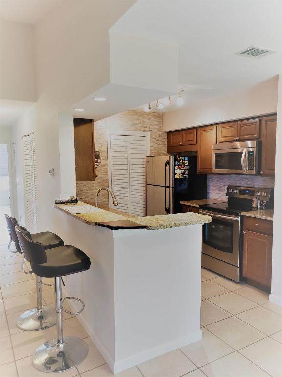 815 Boynton Beach Boulevard - Photo 1