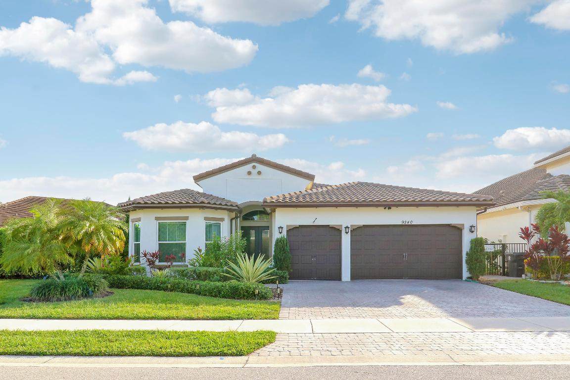 9240 Greenspire - Photo 1