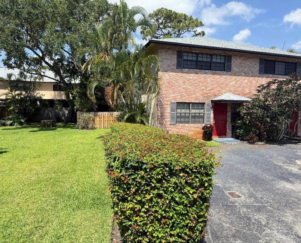 2113 11th Ave - Photo 1