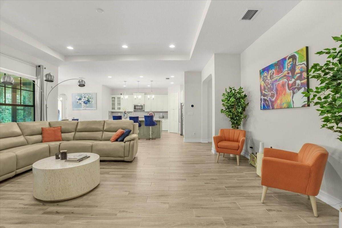 9010 Watercrest Cir - Photo 1