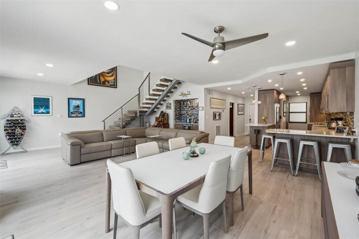 3100 48th Street - Photo 1