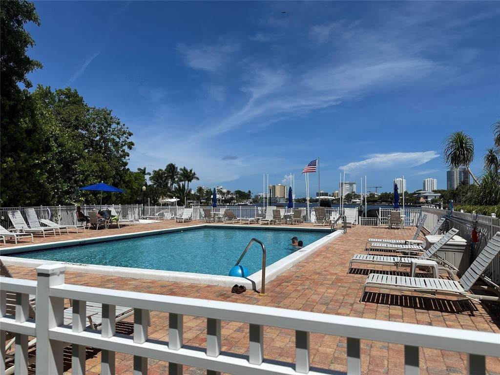 740 Federal Highway - Photo 1