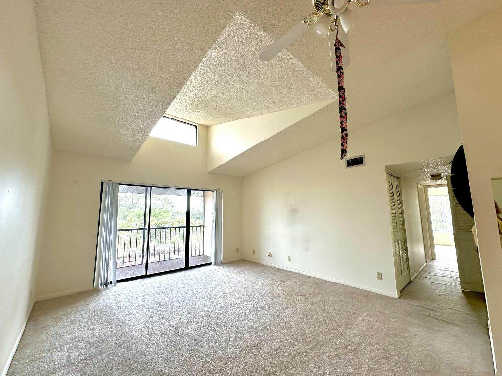 719 Sunny Pine Way - Photo 1