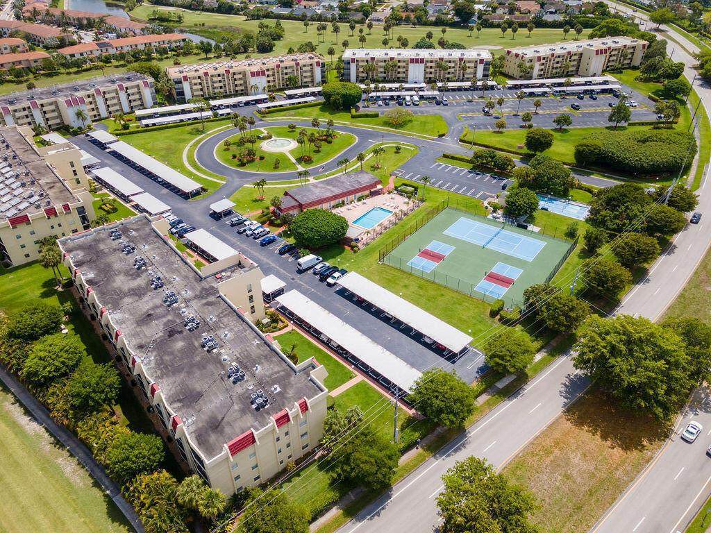 23247 Barwood Lane - Photo 1