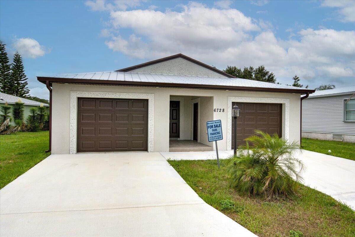 6728 Spanish Lake Boulevard - Photo 1