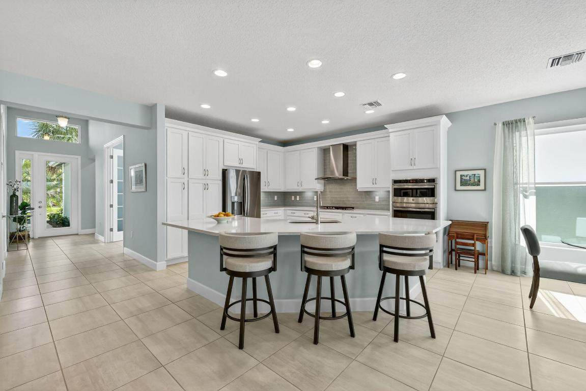 11742 Sailfish Isles Way - Photo 1