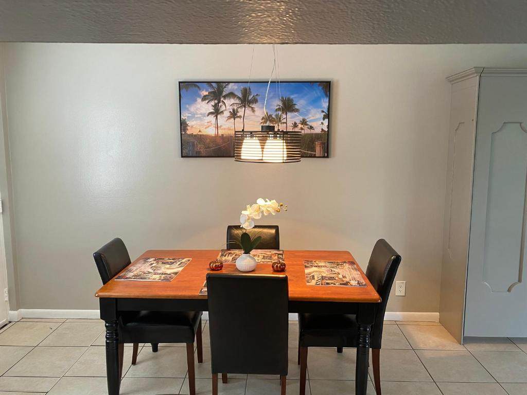 1750 Congress - Photo 1