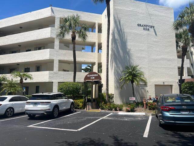 3138 Via Poinciana - Photo 1