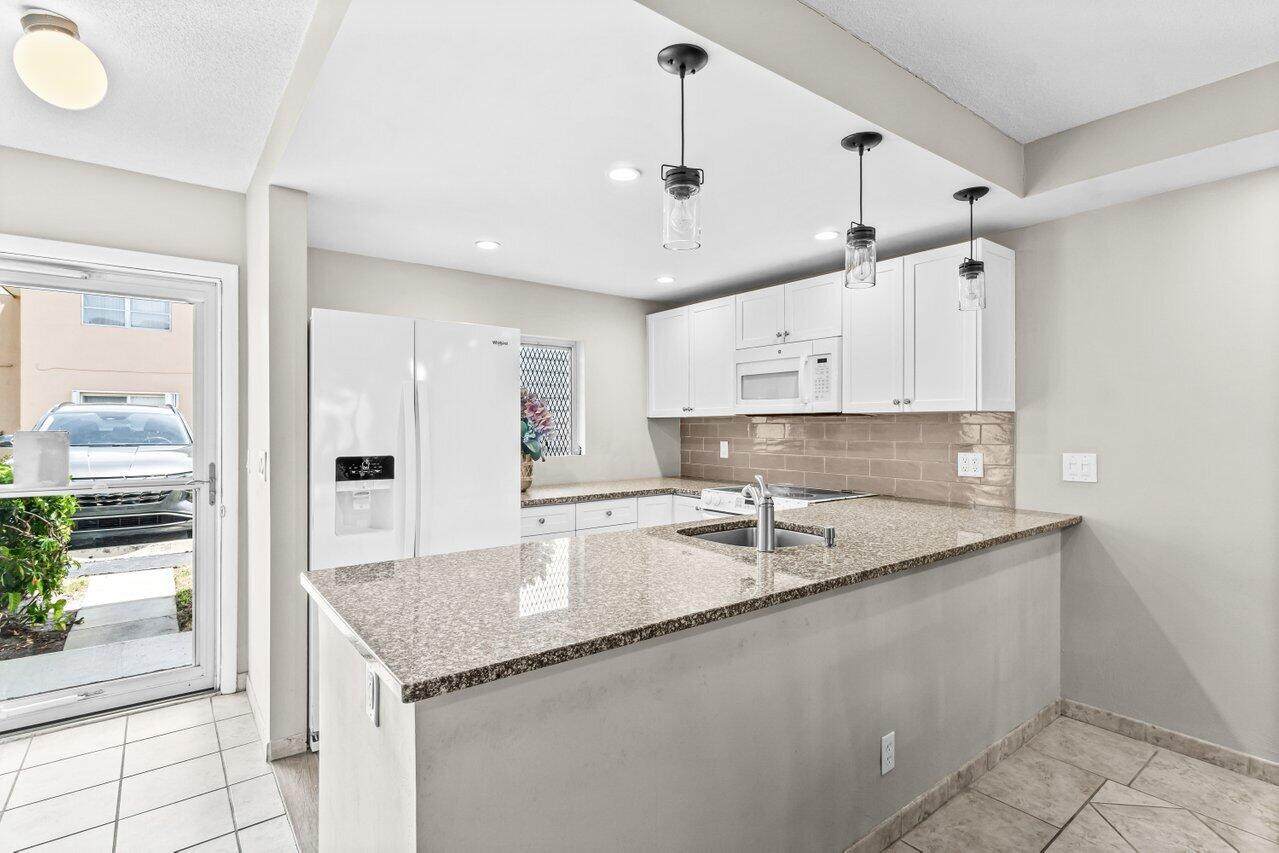 2191 1st Court - Photo 1