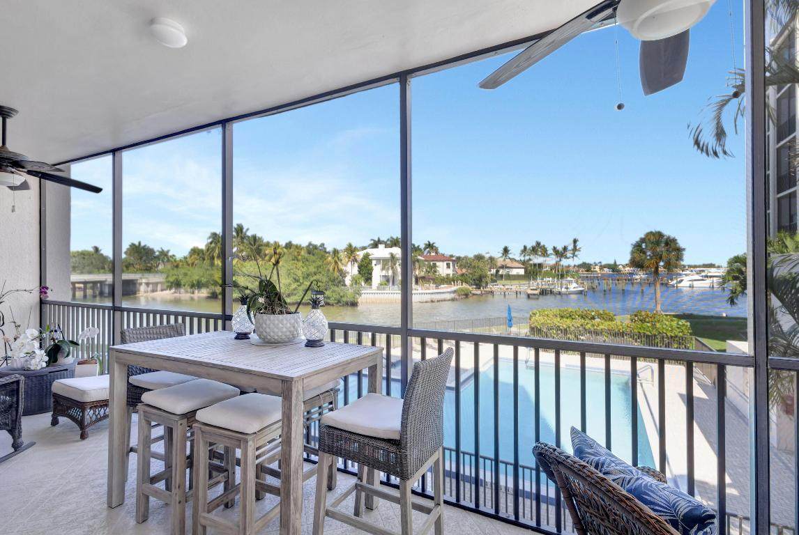 11370 Twelve Oaks Way - Photo 1