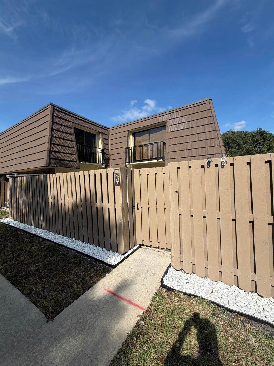 1210 12th Ct - Photo 1