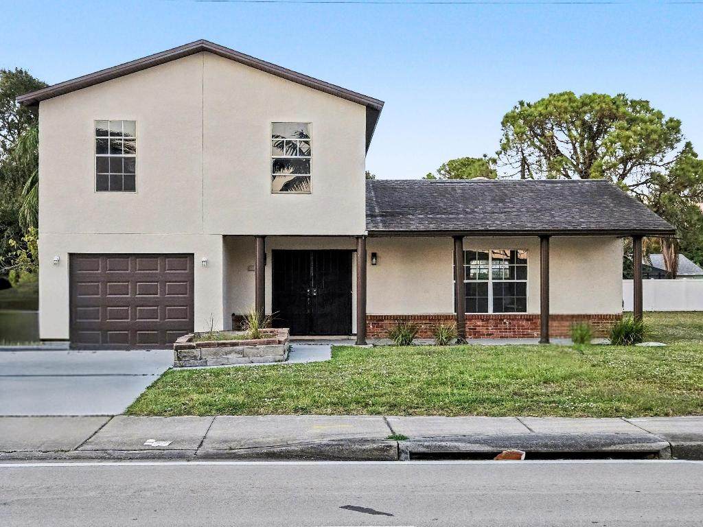 565 Port St Lucie - Photo 1