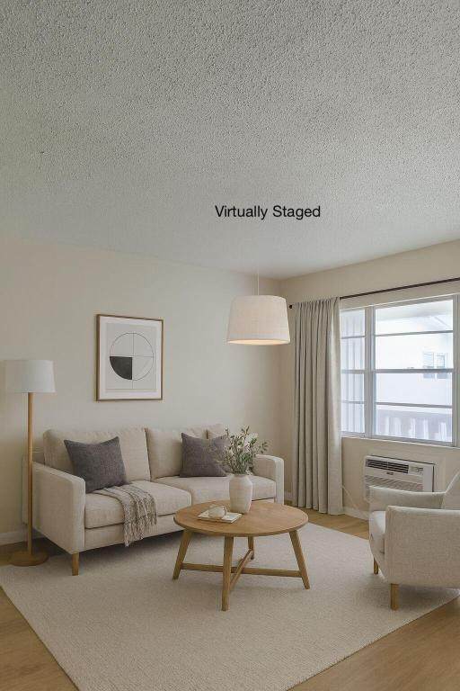 134 Camden F - Photo 1