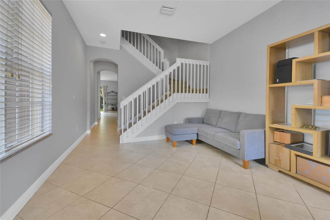 6927 Julia Gardens - Photo 1