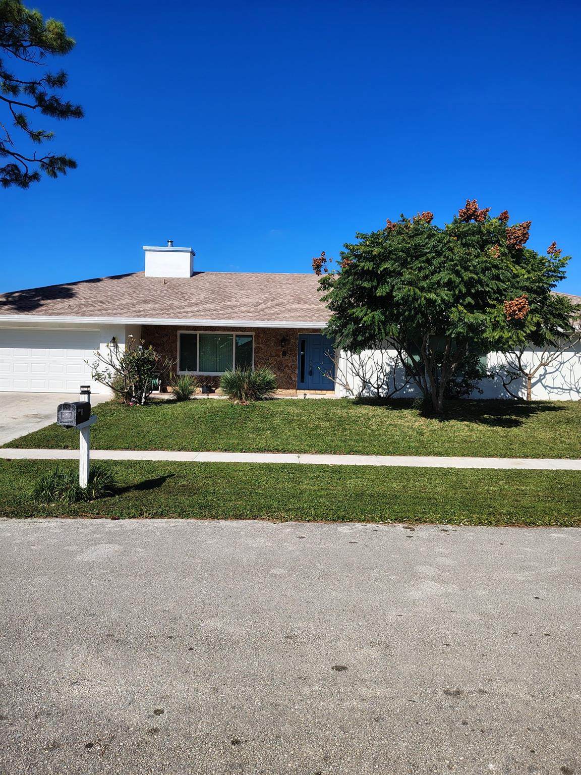 4811 Dorchester Mews - Photo 1