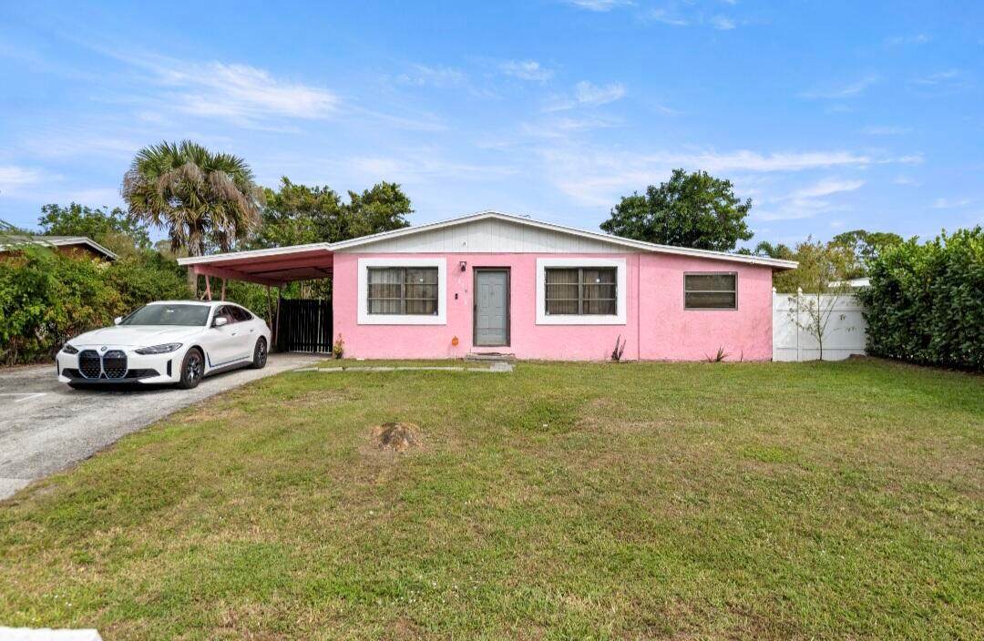 696 Caroline Avenue - Photo 1