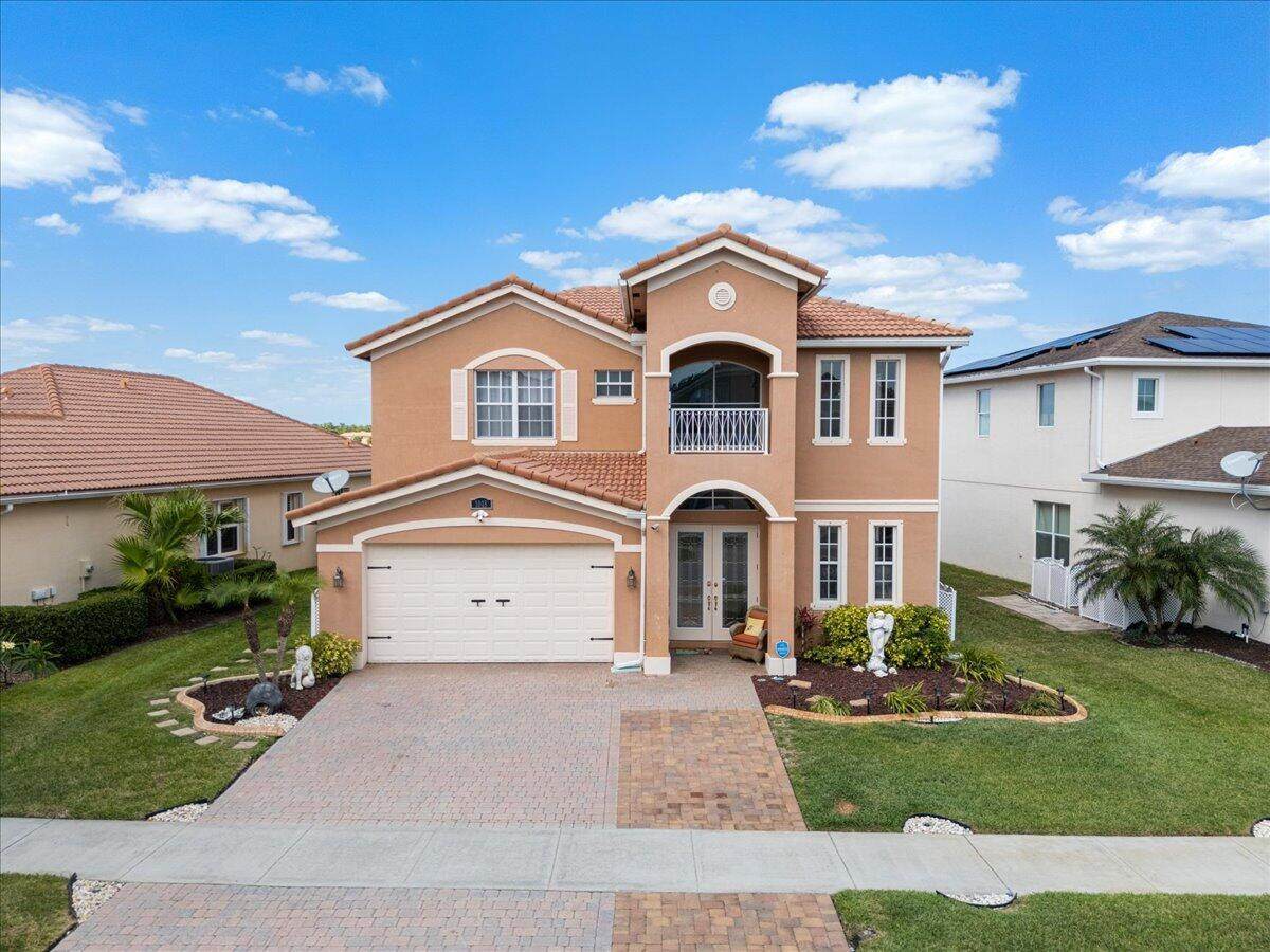 1018 Demedici Road - Photo 1
