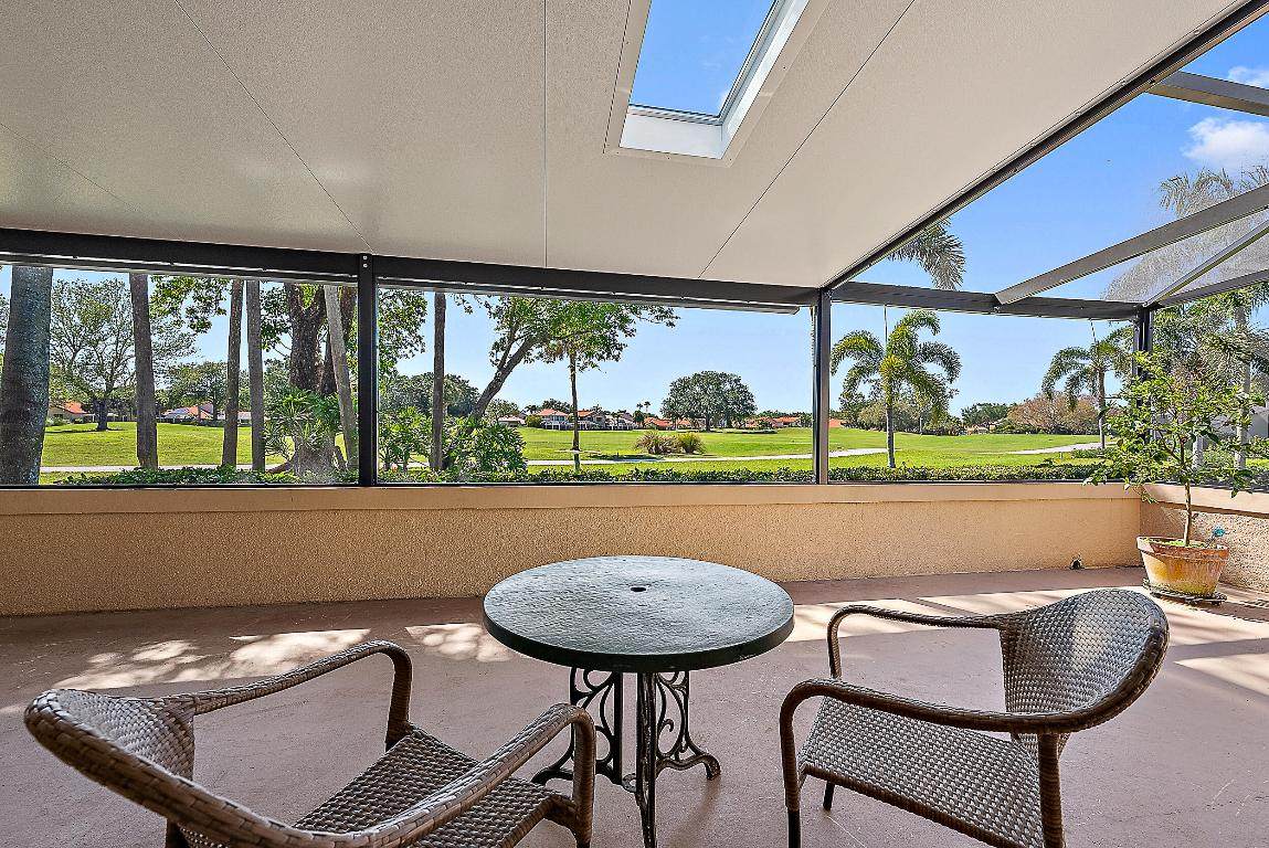 709 Windermere - Photo 1