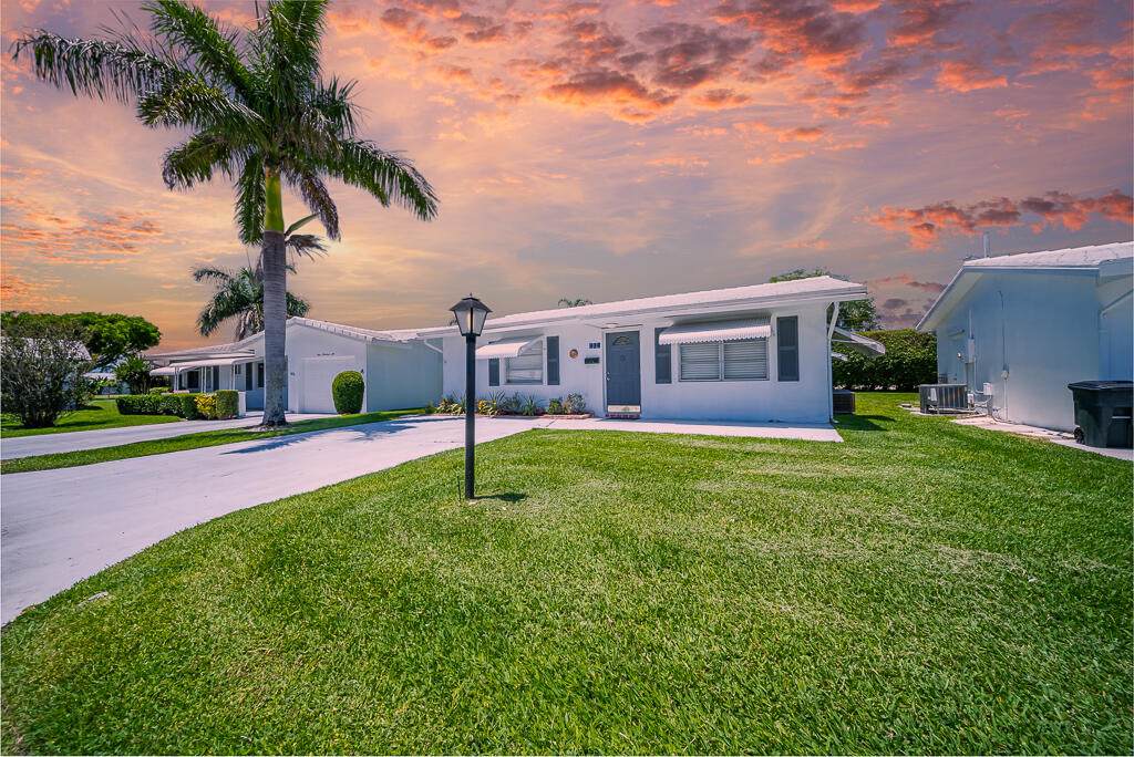 904 24th Street - Photo 1