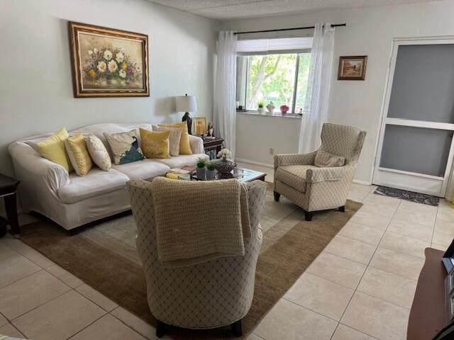 3000 Springdale Boulevard - Photo 1