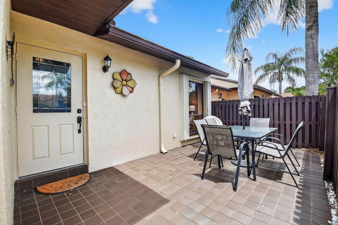 612 Sea Pine Way - Photo 1