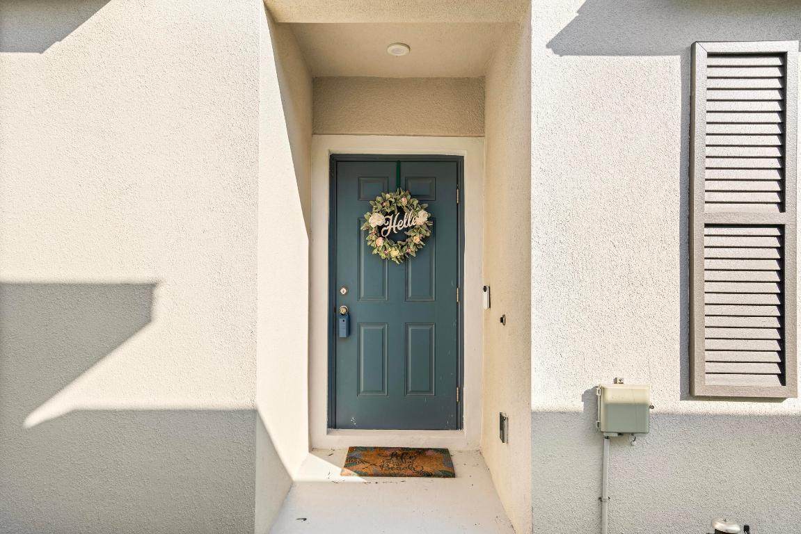 843 Persimmon - Photo 1