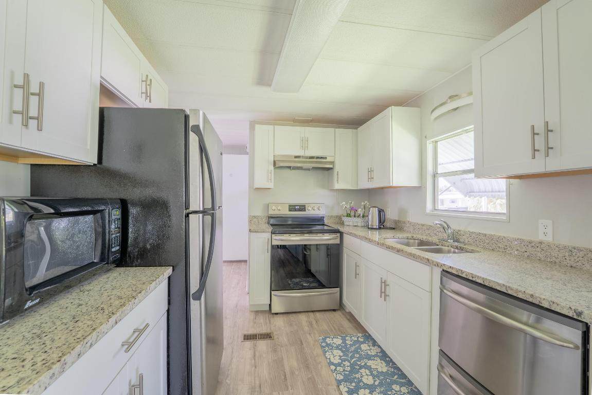 176 Caribbean - Photo 1