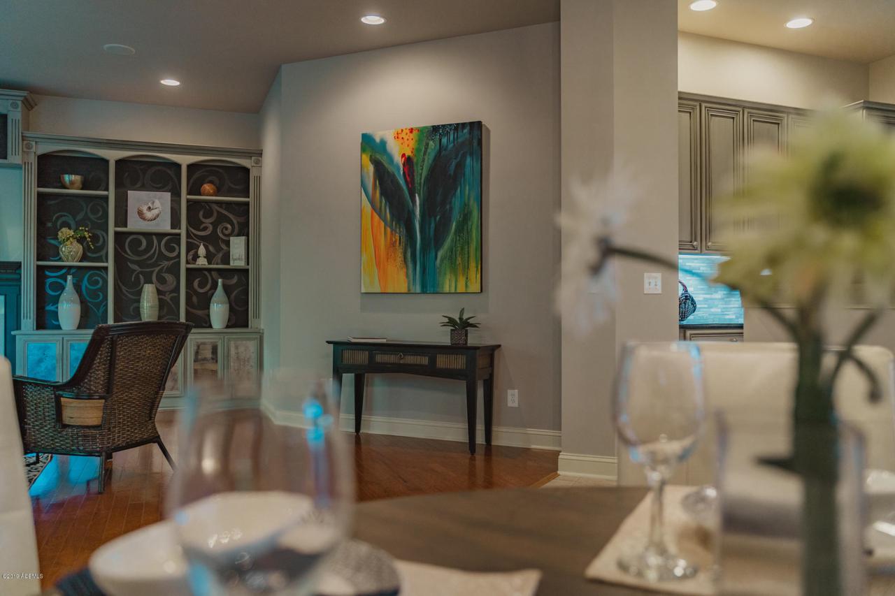 11 Lynnfield Place - Photo 1