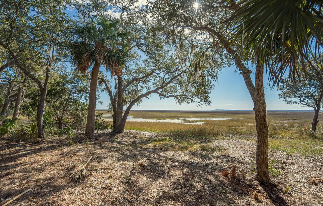 102 Willow Point Road - Photo 1