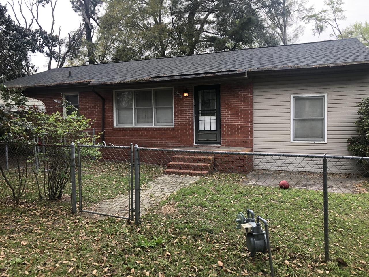814 Paul Drive - Photo 1