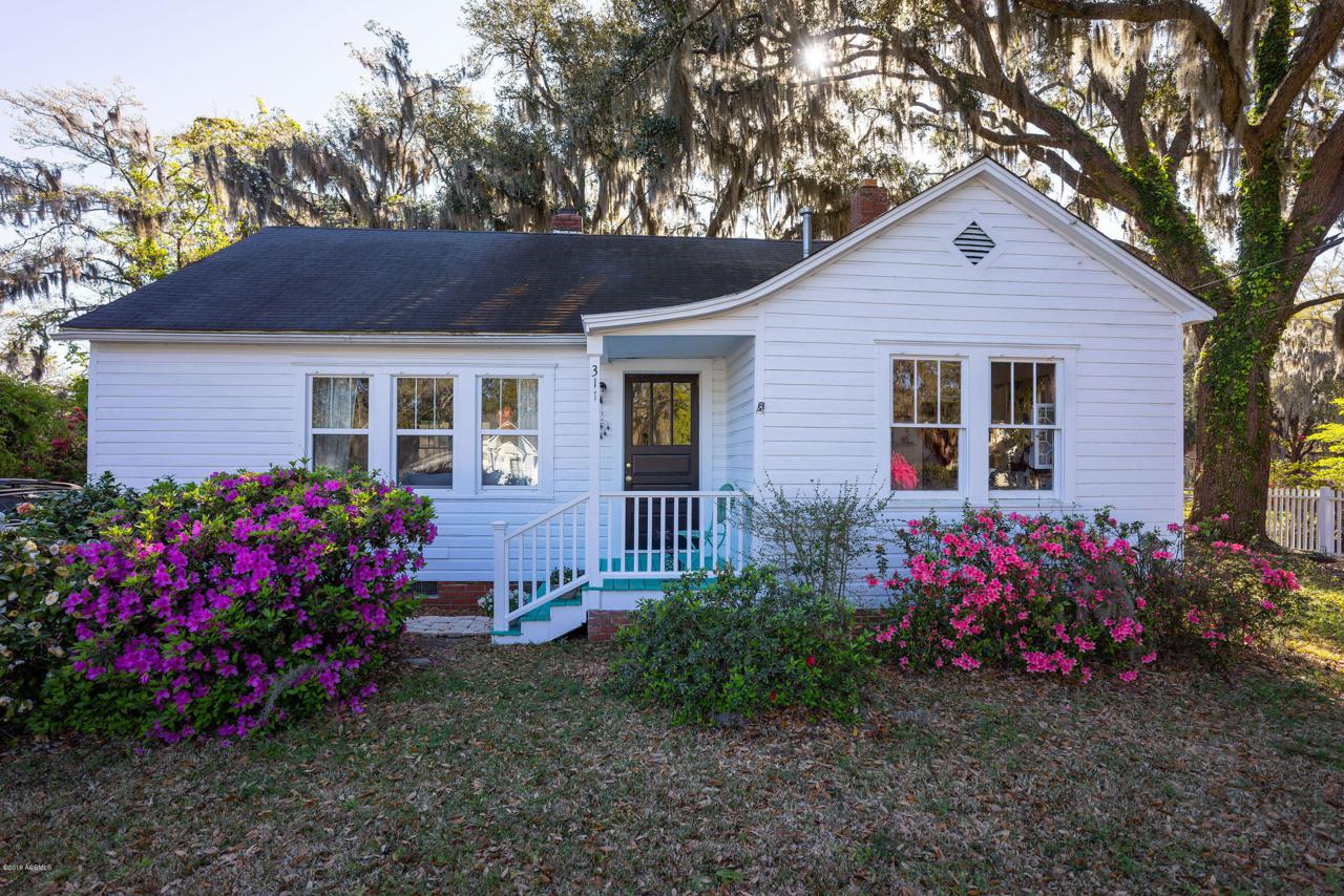 311 Ribaut Road - Photo 1