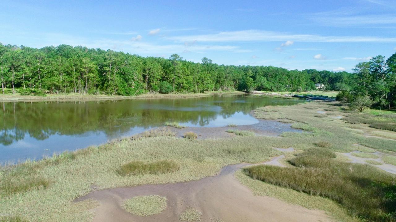 323 Brickyard Point Road - Photo 1