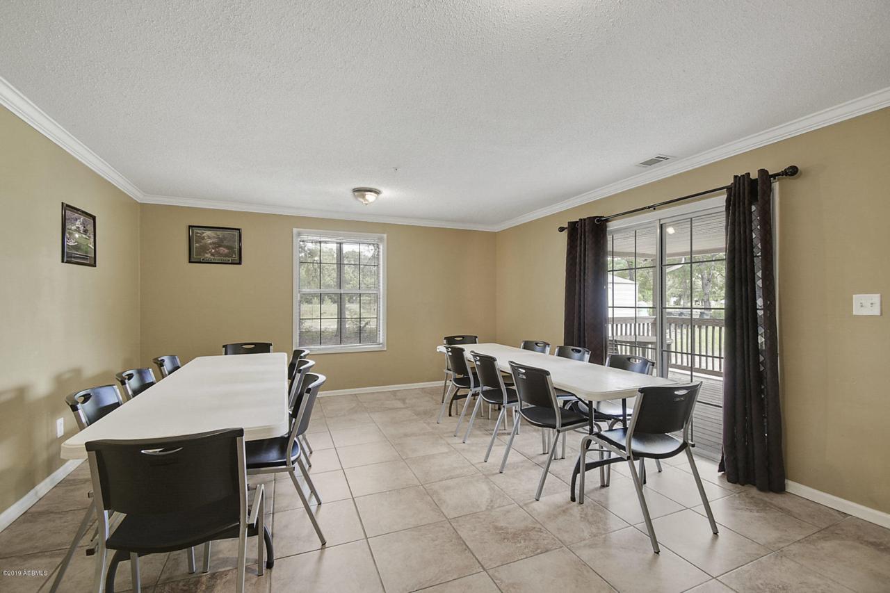 406 Cal Causeway Road - Photo 1