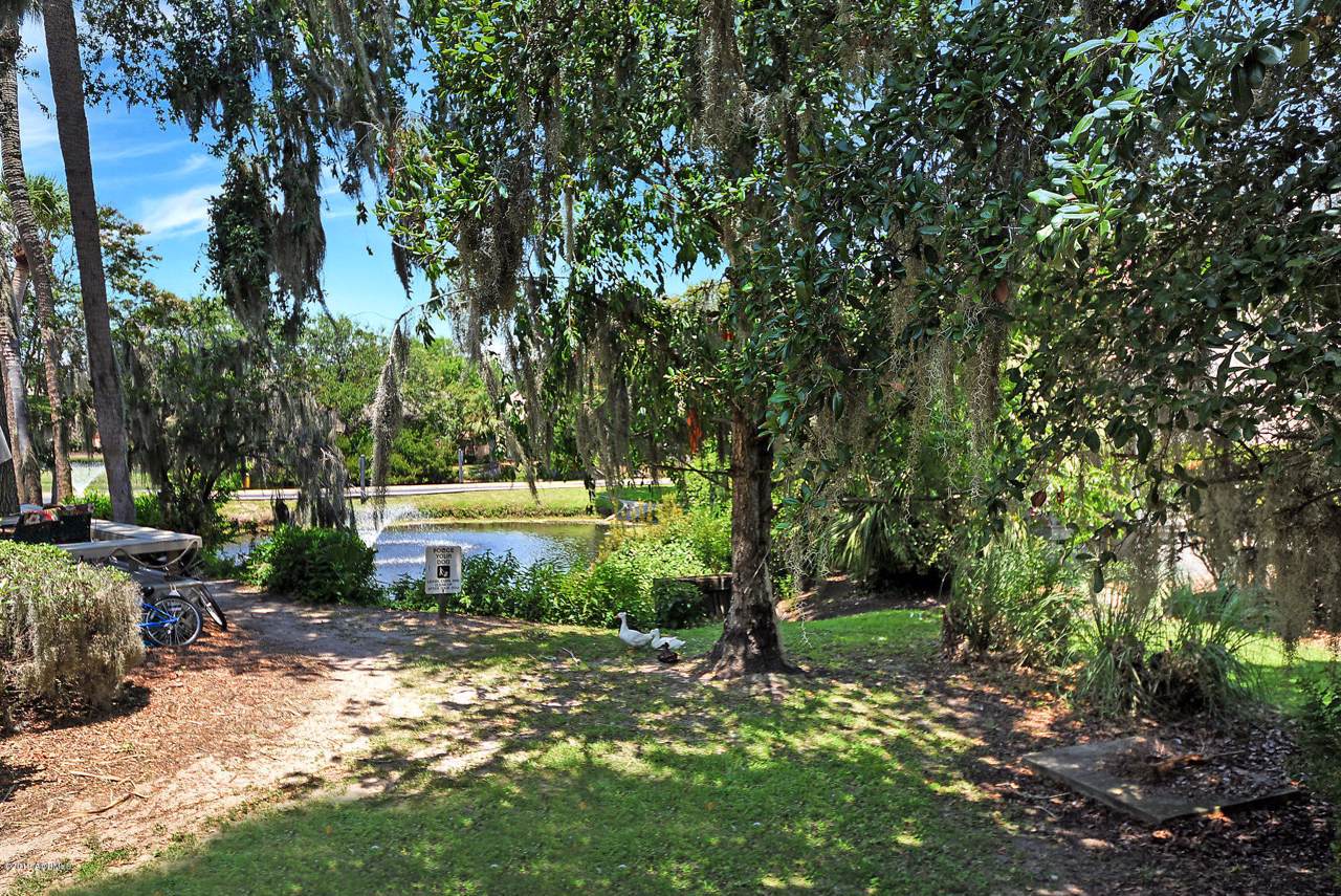 45 Queens Folly Road - Photo 1