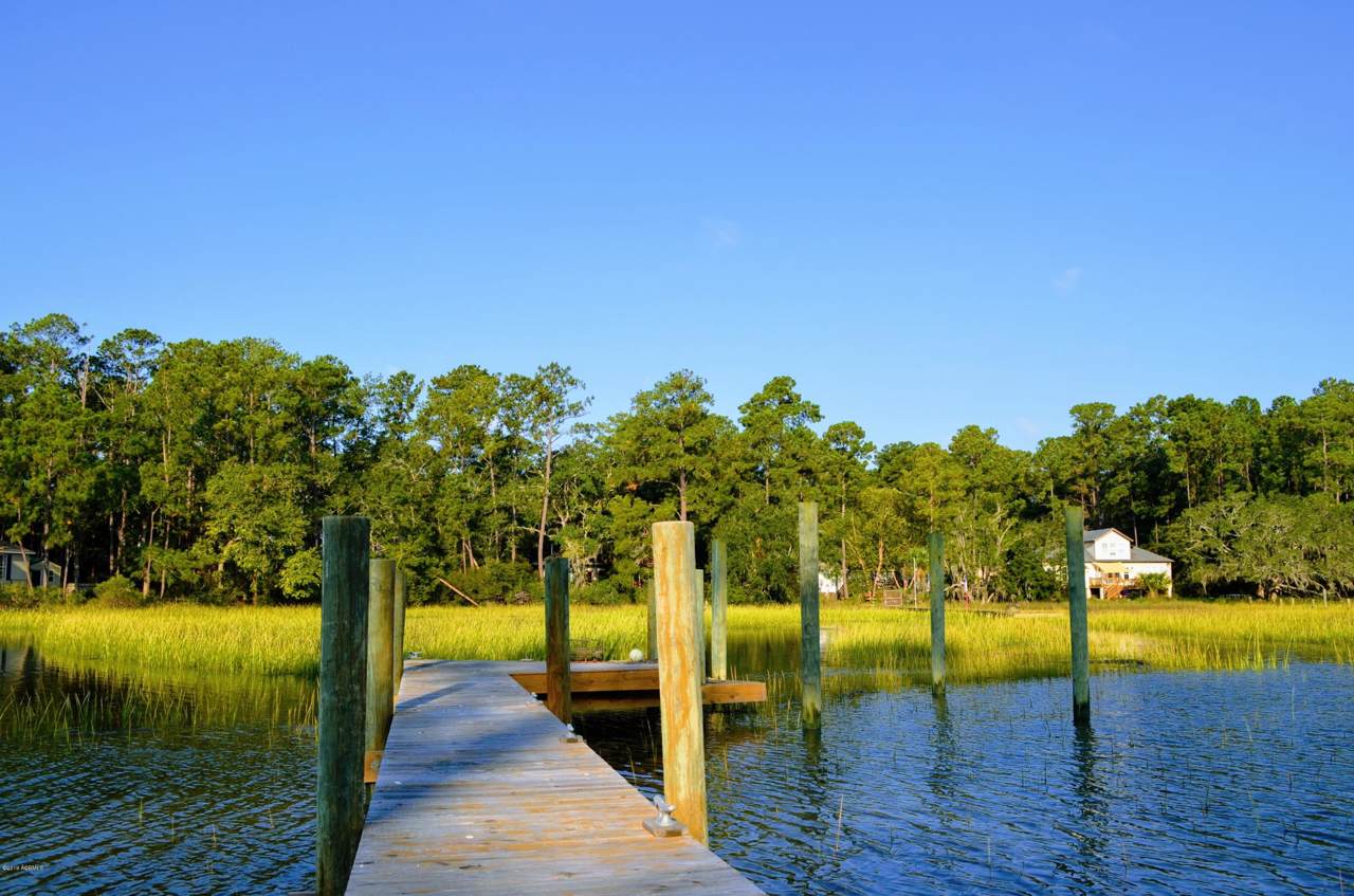 337 Brickyard Point Road - Photo 1