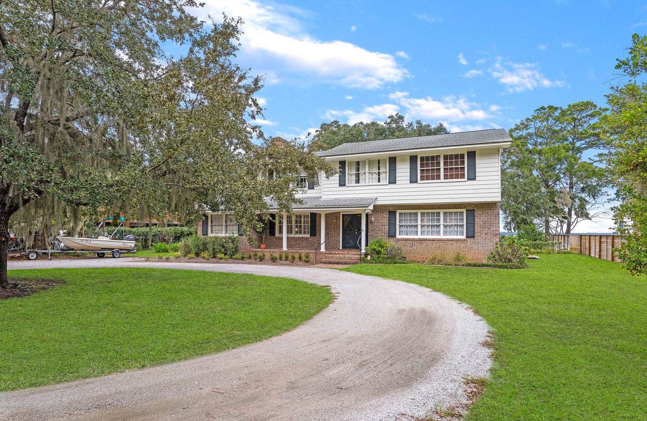 71 Sunset Boulevard - Photo 1