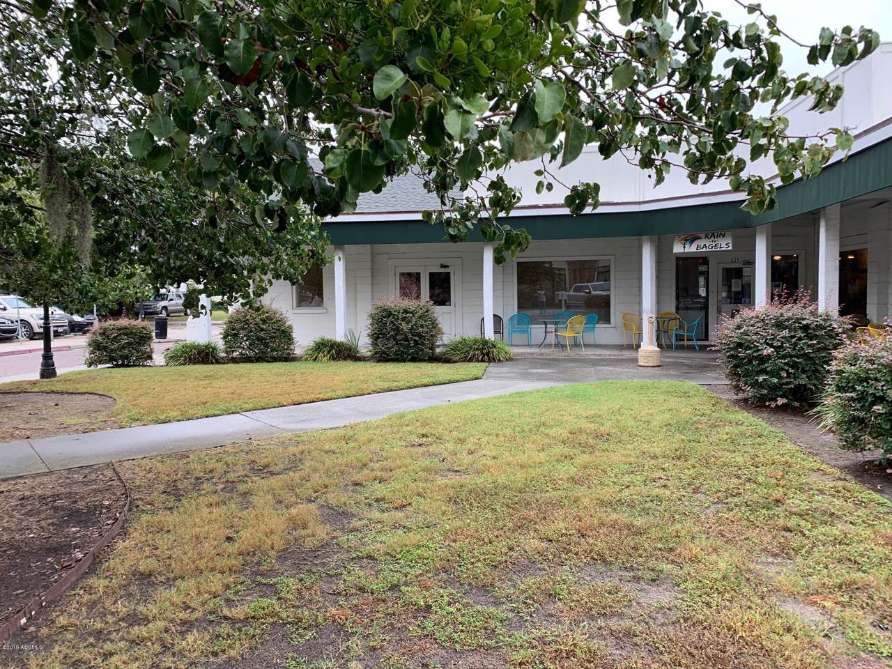 223 Scott Street - Photo 1