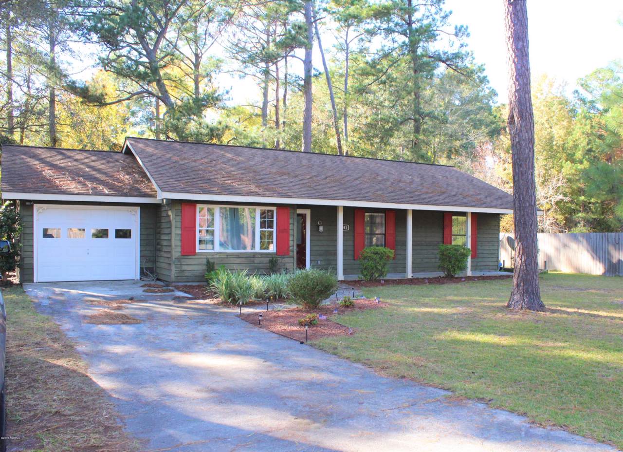 4391 Pinewood Circle - Photo 1