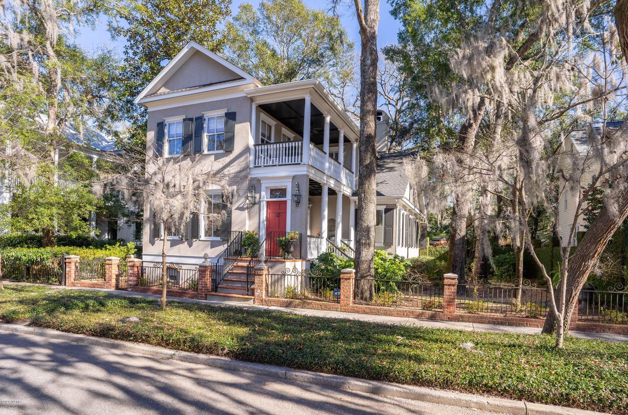 8 Prescient Avenue - Photo 1