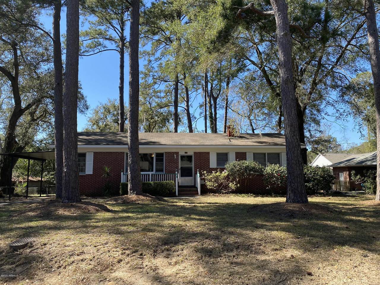 600 Center Drive - Photo 1