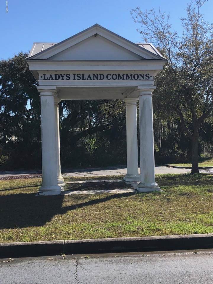 101 Ladys Island - Photo 1