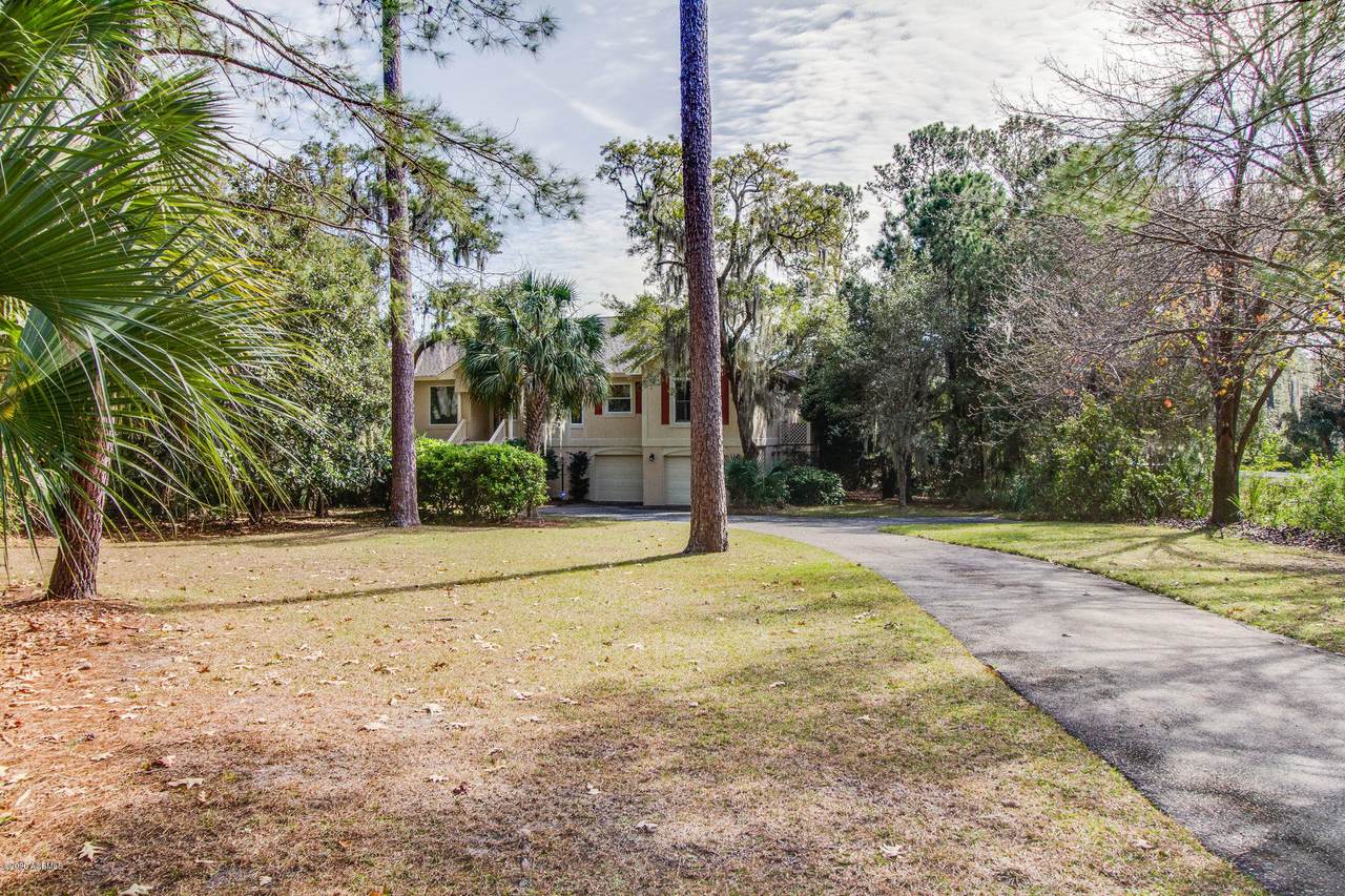 2 Oak Forest Drive - Photo 1