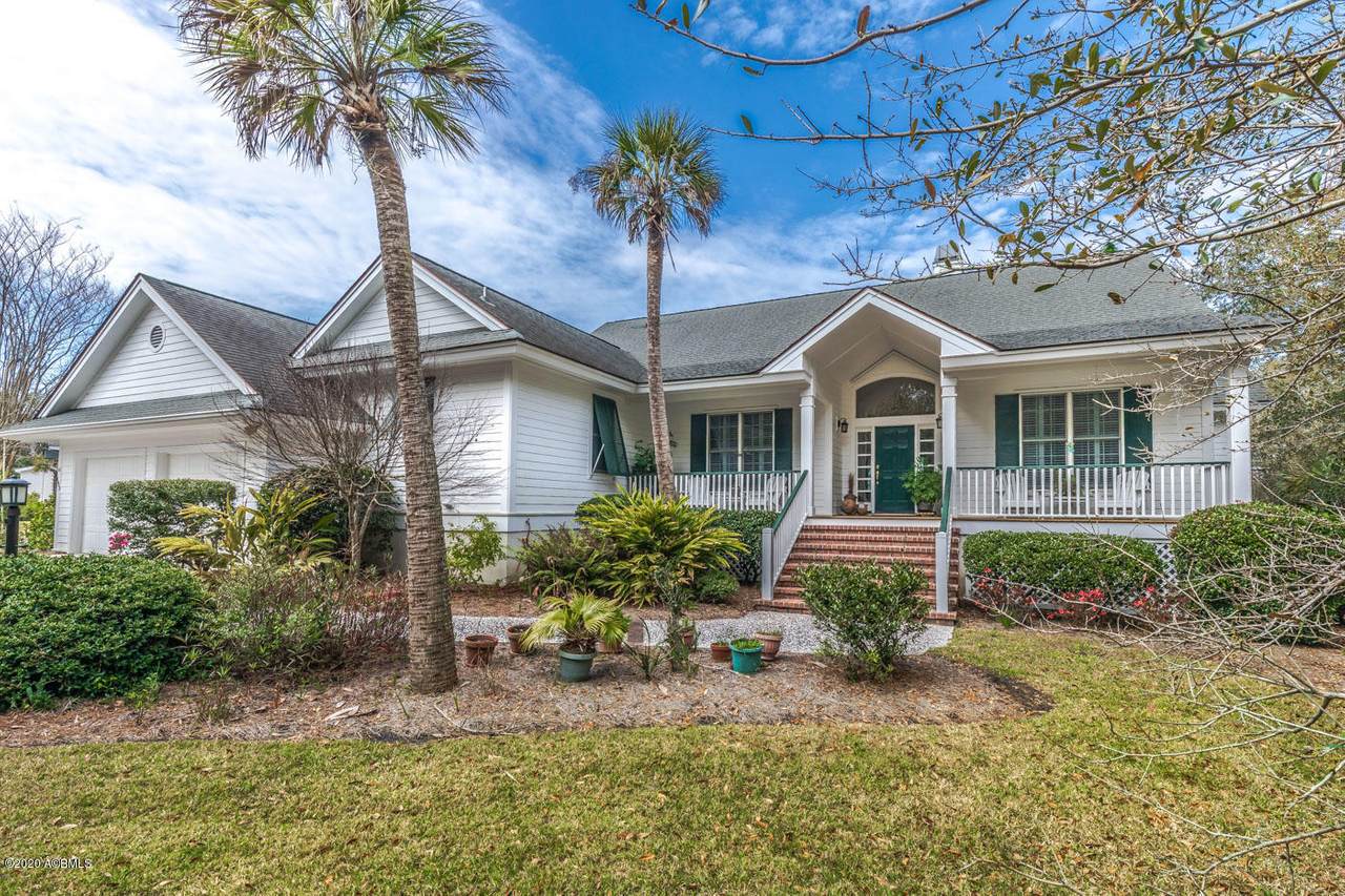 1462 Gleasons Landing Drive - Photo 1 1462 Gleasons Landing Drive - Photo 1