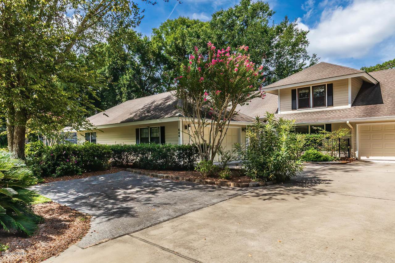646 Reeve Road - Photo 1