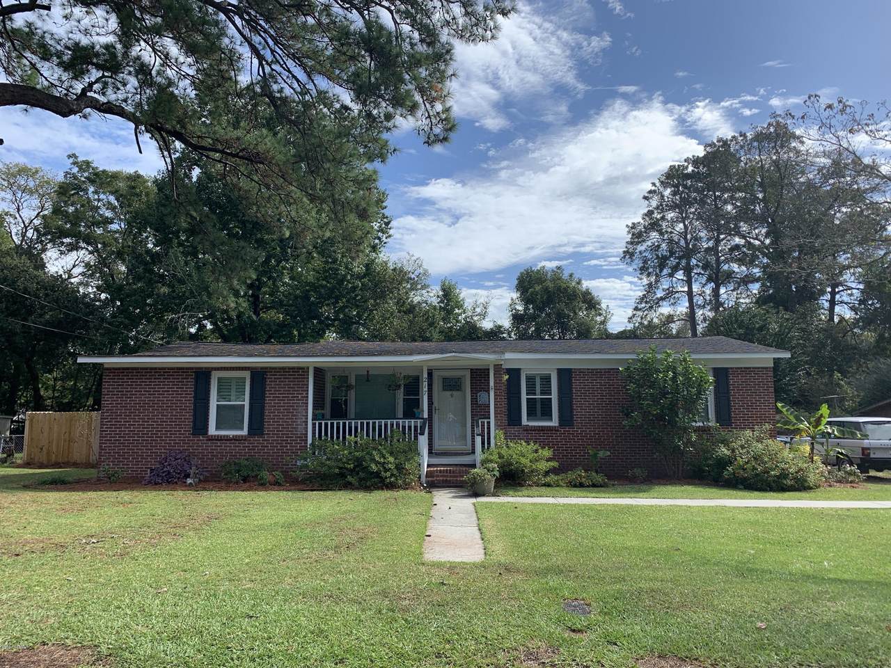 217 Burroughs Avenue - Photo 1