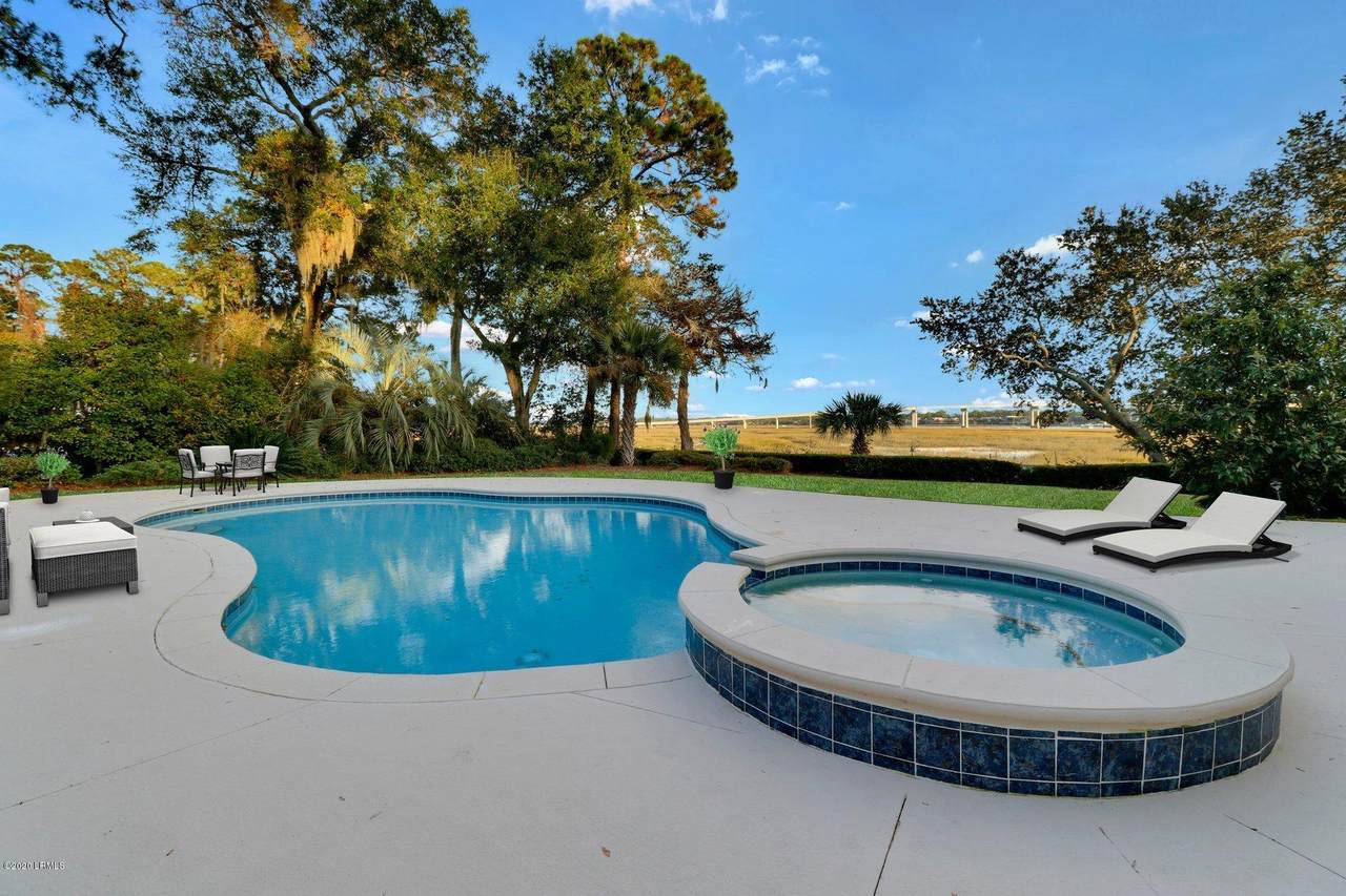 40 Widewater Road - Photo 1