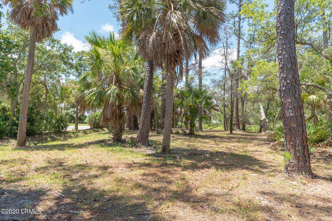 106 Sunset Court - Photo 1