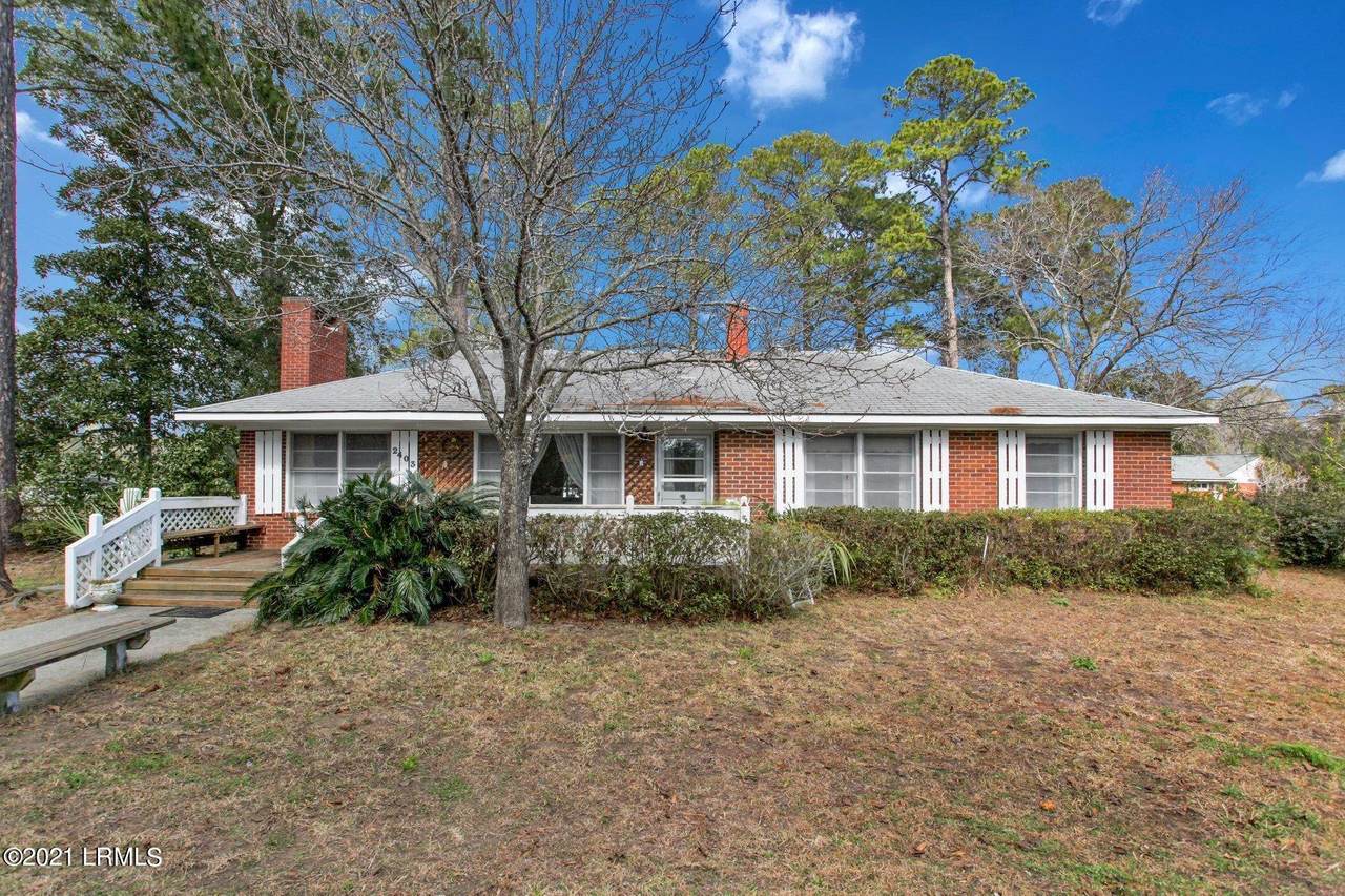 2403 Scheper Lane - Photo 1