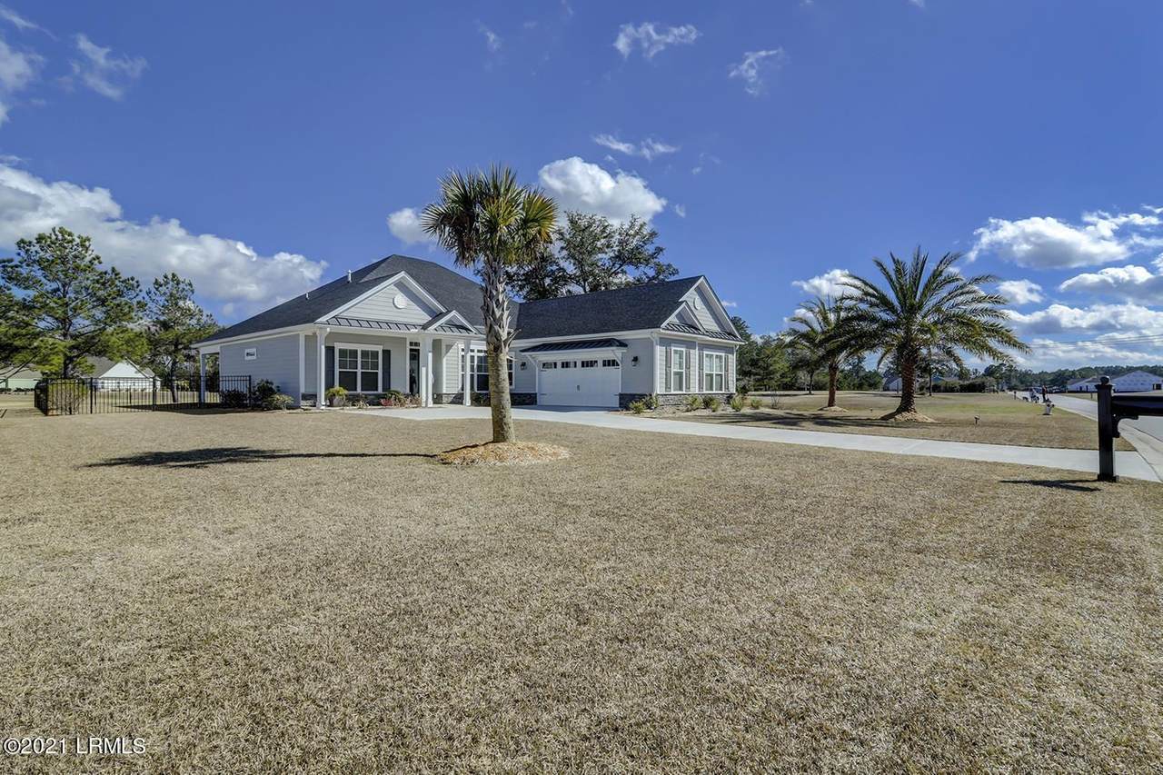 834 Club Way - Photo 1