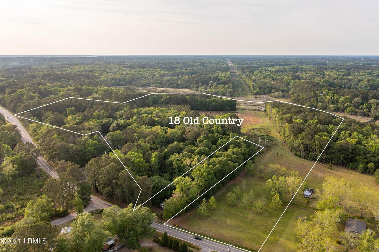 18 Old Country Drive - Photo 1